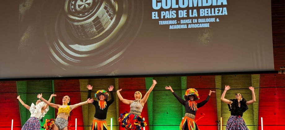 El Carnaval de Barranquilla estuvo presente en la inauguración de la Semana de América Latina y el Caribe 2025 en la UNESCO gracias a Mestizos Folklore