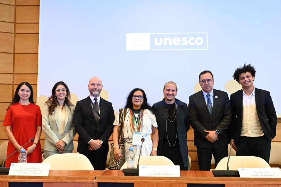 Colombia promueve en la UNESCO el diálogo intercultural sobre la Hoja de Coca, sus saberes y prácticas tradicionales