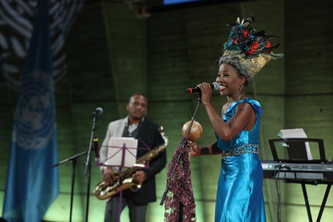 Colombia lidera la celebración del 60 Aniversario del G77 y China en la UNESCO, con un concierto de música colombiana y como maestro de ceremonia Colombia lidera la celebración del 60 Aniversario del G77 y China en la UNESCO, con un concierto de música colombiana y como maestro de ceremonia