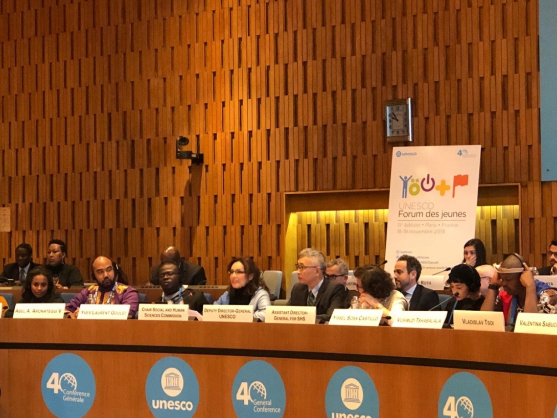 Embajadora Delegada Permanente de Colombia ante la UNESCO, Viviane Morales Hoyos, inauguró el XI Foro de Jóvenes de la 40a Conferencia General de la organización Embajadora Delegada Permanente de Colombia ante la UNESCO, Viviane Morales Hoyos, inauguró el XI Foro de Jóvenes de la 40a Conferencia General de la organización